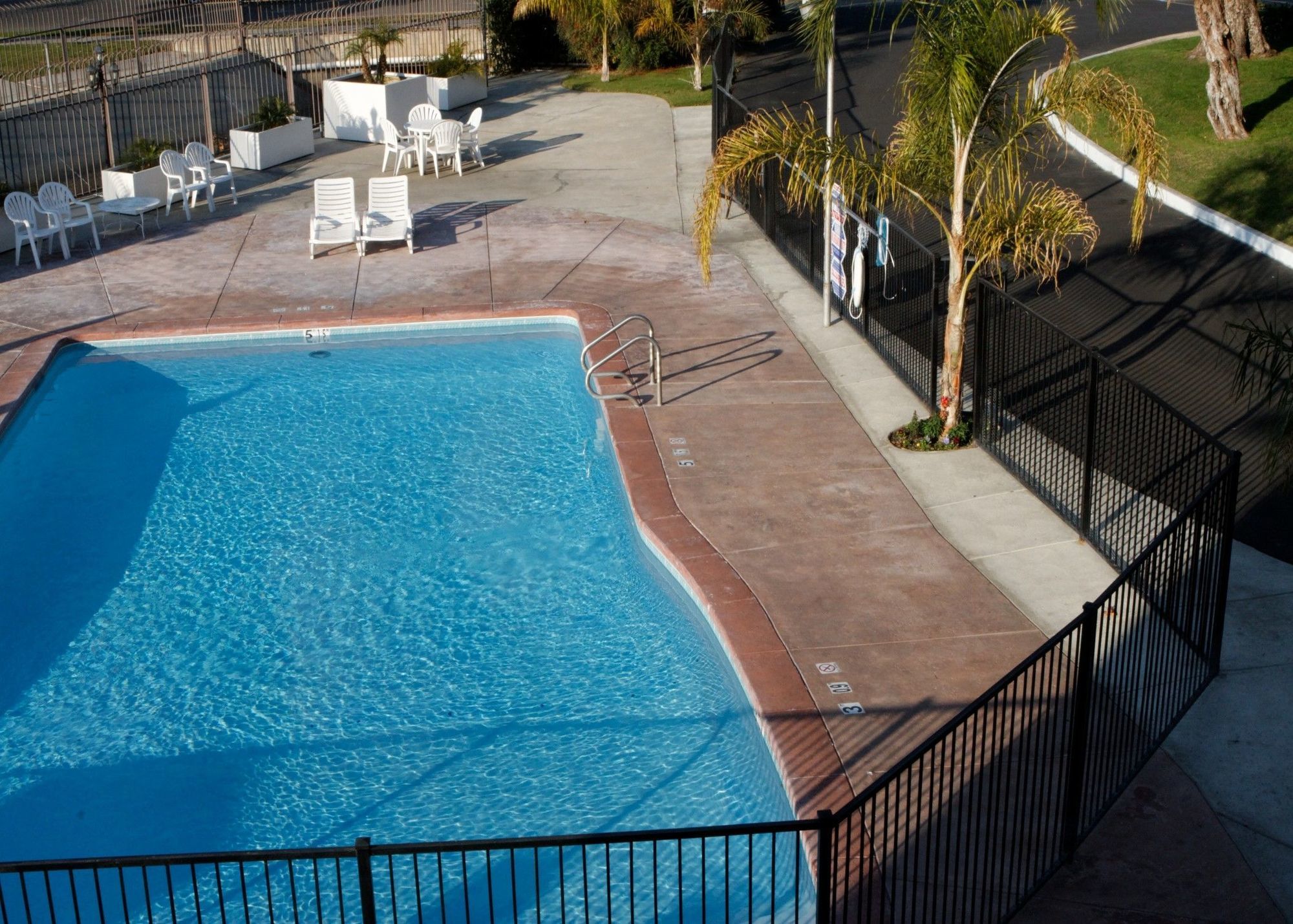 Best Western Plus Hill House Бейкърсфийлд Съоръжения снимка